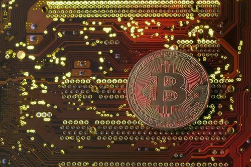 Tín hiệu lạc quan về thương mại giúp Bitcoin vượt qua 109.000 USD