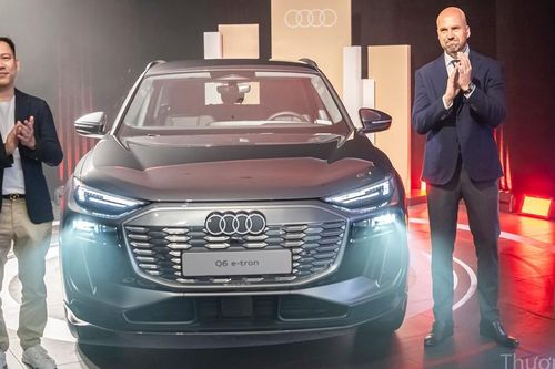 Audi Việt Nam giới thiệu hai mẫu xe mới: Audi Q6 e-tron và Audi A5 mới