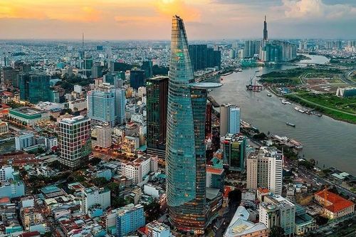 Bất động sản dễ 'vỡ bong bóng'