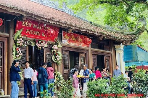 'Hàn Sơn kỳ ngộ duyên thiên sắc'