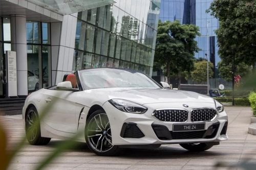 BMW Z4 Roadster 2021-Mui trần thể thao, giá từ 3,33 tỷ đồng
