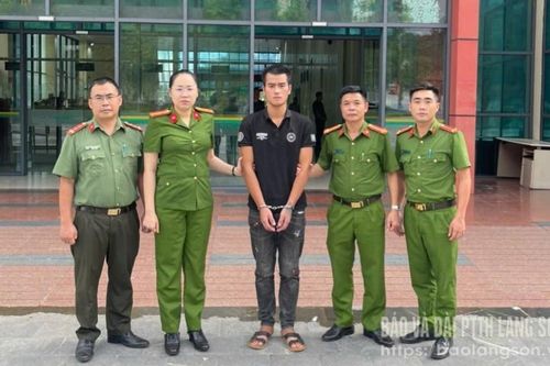 Phát hiện, bắt giữ 2 đối tượng truy nã bỏ trốn sang Trung Quốc