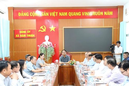 Phó Bí thư Tỉnh ủy Đặng Hồng Sỹ làm việc với 2 xã Hàm Thuận, Hàm Liêm