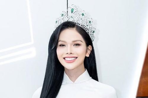 Hoa hậu chuyển giới Hà Tâm Như: Tôi thi nhan sắc để đổi đời