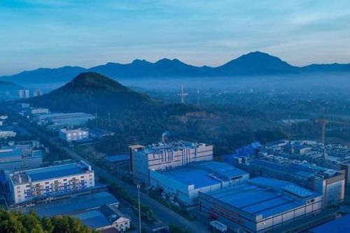 Phát triển công nghiệp, đón đầu nguồn vốn, kiến tạo nền tảng xây dựng tỉnh Phú Thọ mới