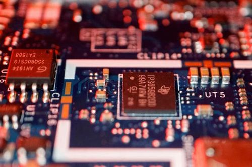 Mỹ dỡ bỏ hạn chế xuất khẩu phần mềm thiết kế chip sang Trung Quốc