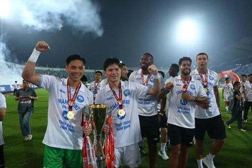 Xác định 2 đội bóng Việt Nam dự Cúp C1 Đông Nam Á 2024-2025