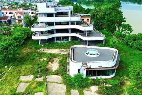 Bao giờ hoàn thiện dự án tổ hợp thương mại 200 tỷ đồng ở Huế?