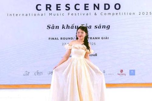 Học sinh lớp 7 Lào Cai giành giải Bạc cuộc thi âm nhạc quốc tế