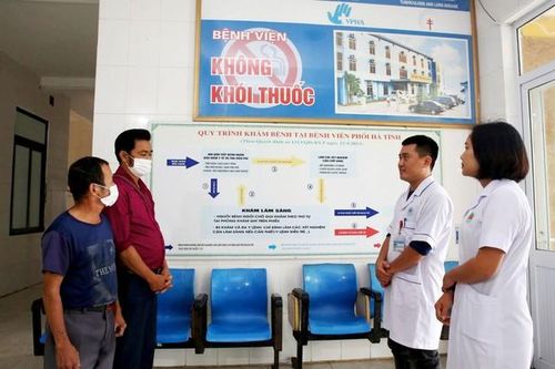 Ngành y tế triển khai hiệu quả các biện pháp phòng, chống tác hại của thuốc lá tại cơ sở y tế