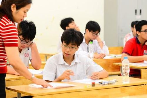 Thủ khoa lớp 10 của Hà Nội năm 2025 học trường THCS nào?