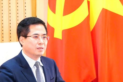 Phân công nhiệm vụ Chủ tịch và các Phó Chủ tịch UBND tỉnh Quảng Ngãi