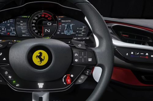 Ferrari thừa nhận phím cảm ứng trên ôtô là sai lầm