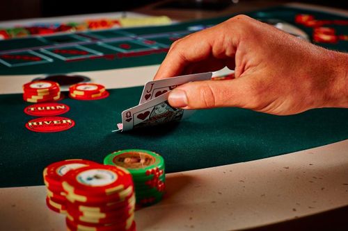 Chơi Poker có hợp pháp tại Việt Nam?