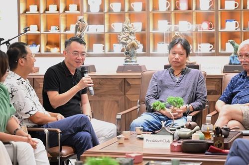 Vẻ Đẹp Gốm Việt: Gìn giữ di sản trong dòng chảy văn hóa hội nhập