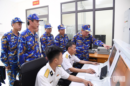 Quân chủng Hải quân kiểm tra công tác huấn luyện tại Vùng 5 Hải quân
