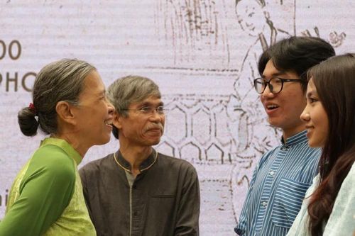 Bạn trẻ hiểu hơn về 'Truyện Kiều' qua lời kể và tranh ảnh