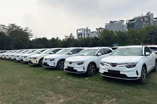 Green Future bán VinFast VF8 'hàng lướt', từ 700 triệu đồng