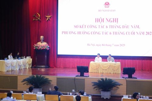 Bộ Ngoại giao tổ chức Hội nghị sơ kết công tác 6 tháng đầu năm và phương hướng nhiệm vụ 6 tháng cuối năm