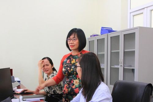 Thứ trưởng Bộ Tư pháp Đặng Hoàng Oanh kiểm tra thực tế công tác tư pháp tại Quảng Trị