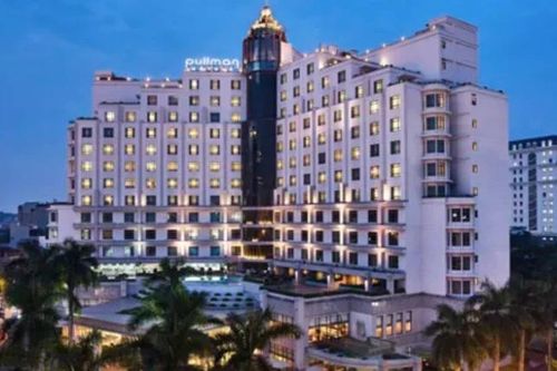 Nam ca sĩ đánh bạc hơn 4,3 triệu USD tại Khách sạn Pullman