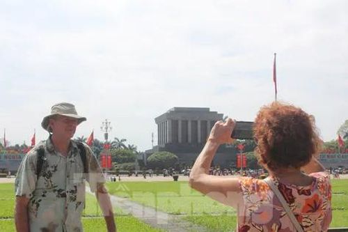 Khách nước nào đến Việt Nam đông nhất?