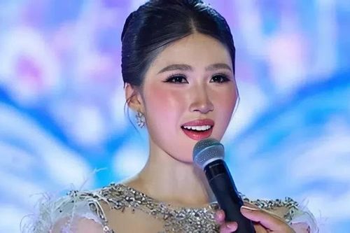 Câu trả lời ứng xử gây tranh cãi