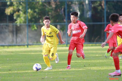 Vượt qua U13 Bình Dương, U13 Sông Lam Nghệ An giành vé vào Tứ kết Giải U13 Quốc gia 2025