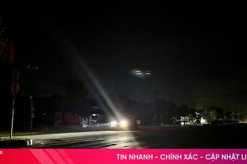 Đèn chiếu sáng không hoạt động, tiềm ẩn nguy cơ tai nạn giao thông