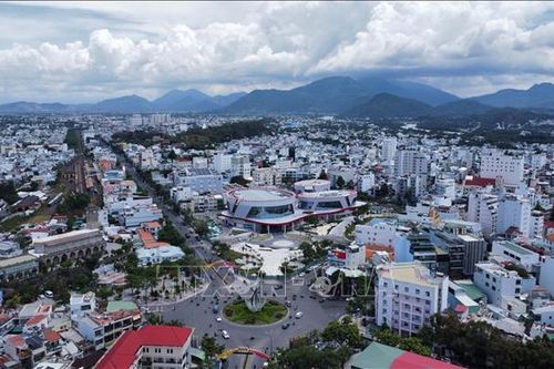 Khai thác tốt tiềm năng, đưa Khánh Hòa 'vươn ra biển lớn'