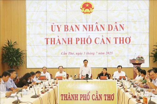 Tháo gỡ vướng mắc để các xã, phường hoạt động thông suốt