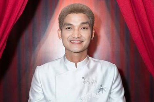 Nam diễn viên bán bún đậu mắm tôm, thuê biệt thự 50 tỷ đồng để ở, ngoài 30 tuổi sở hữu tài sản siêu khủng
