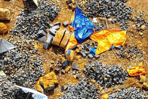 Xử lý nghiêm vụ khai thác đá trái phép giữa rẫy cà phê ở Lâm Đồng
