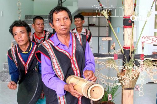 Độc đáo lễ ăn mừng đầu lúa mới của người Raglai