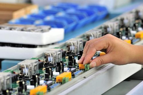 Đổi mới tương lai ngành sản xuất điện tử Việt Nam