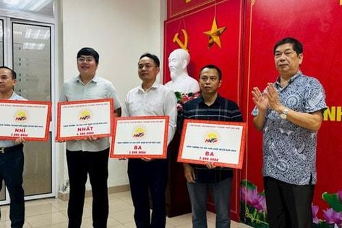 Trao thưởng các Câu lạc bộ Taekwondo đạt thành tích xuất sắc