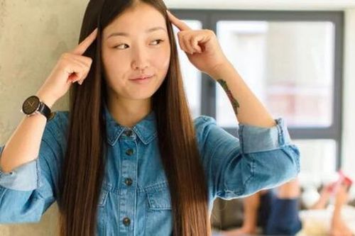 5 thói quen âm thầm khiến người EQ thấp bị xa lánh mà không hay biết