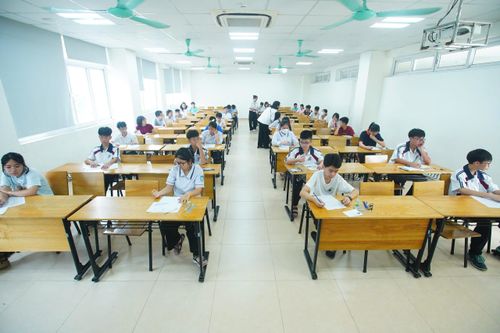 Hơn 600 thí sinh toàn quốc tranh tài tại chung kết AIMO 2025