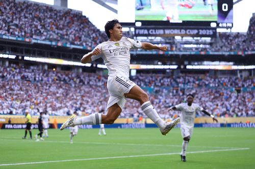 Gonzalo Garcia tái lập thành tích của Ronaldo