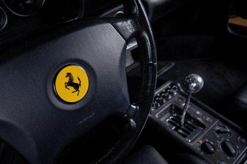 Ferrari vẫn nói không với hộp số sàn