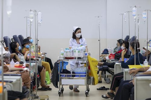 Y tế TP.HCM sau sáp nhập: Bệnh nhân ung thư bớt gánh nặng chi phí