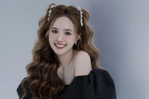 Phương Hằng 'Gạo nếp gạo tẻ' mang thai sau 8 năm cưới