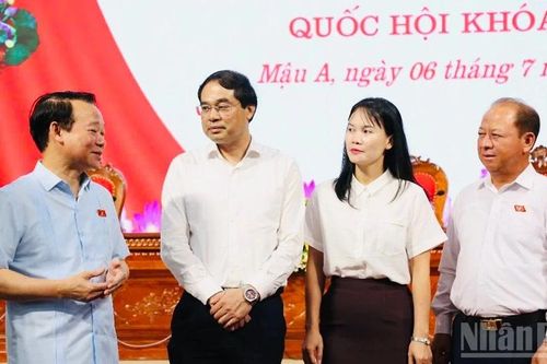 Đoàn đại biểu Quốc hội tỉnh Lào Cai tiếp xúc cử tri
