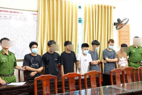 7 đối tượng lạng lách, đánh võng rồi quay clip 'câu like'