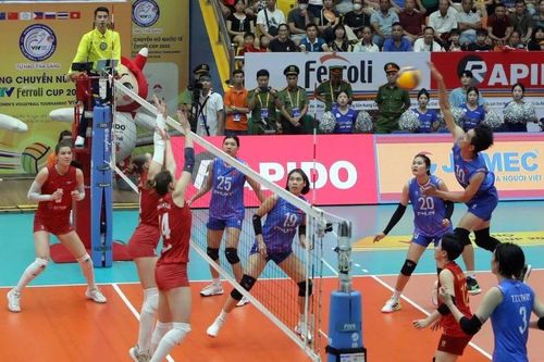 Kịch tính trận Chung kết Giải bóng chuyền nữ quốc tế VTV Ferroli Cup 2025