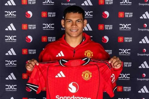Man United chiêu mộ tài năng 18 tuổi