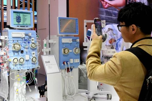 Trung Quốc tiếp tục 'ra đòn' với EU nhắm vào thiết bị y tế