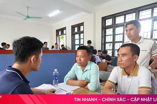 Gần 600 ứng viên tham gia phiên tuyển dụng vào làm việc tại Nhà máy ô tô điện VinFast Hà Tĩnh