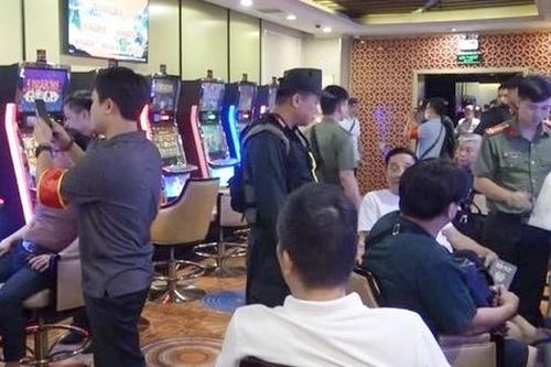 Điểm chung của hơn 40 'con bạc nữ' vụ đánh bạc King club