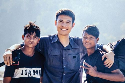 Xê dịch với... Chan La Cà